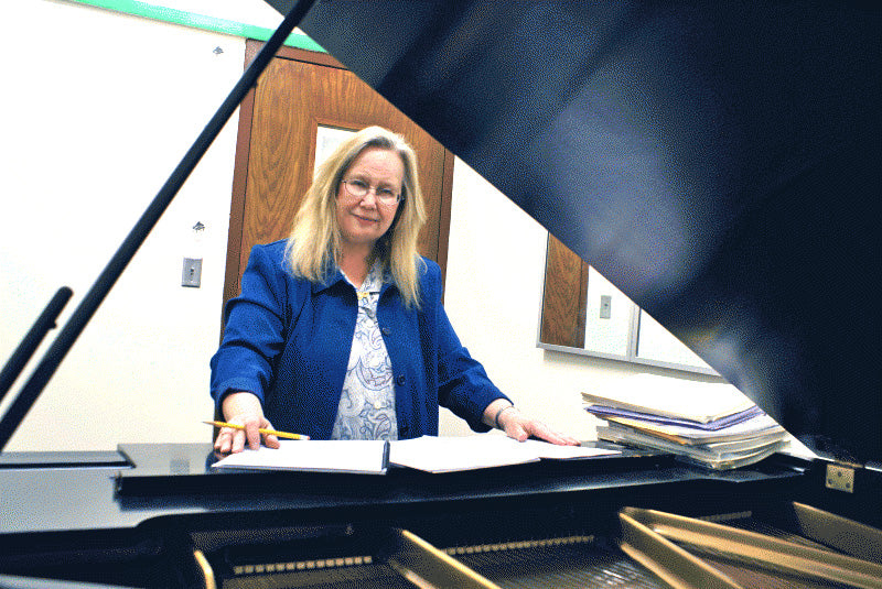 All Whitman concert to feature songs by Darleen Mitchell, Dec. 2, and Dec. 8